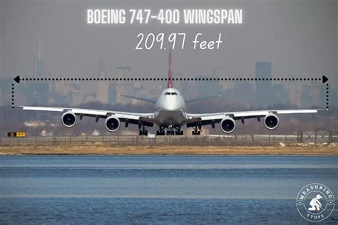747 vs 777|Boeing 747 vs 777 – Size Comparison Guide – Measuring Stuff.